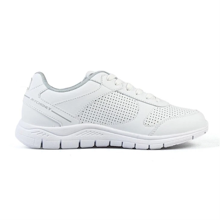 Sports Shoes For Sale